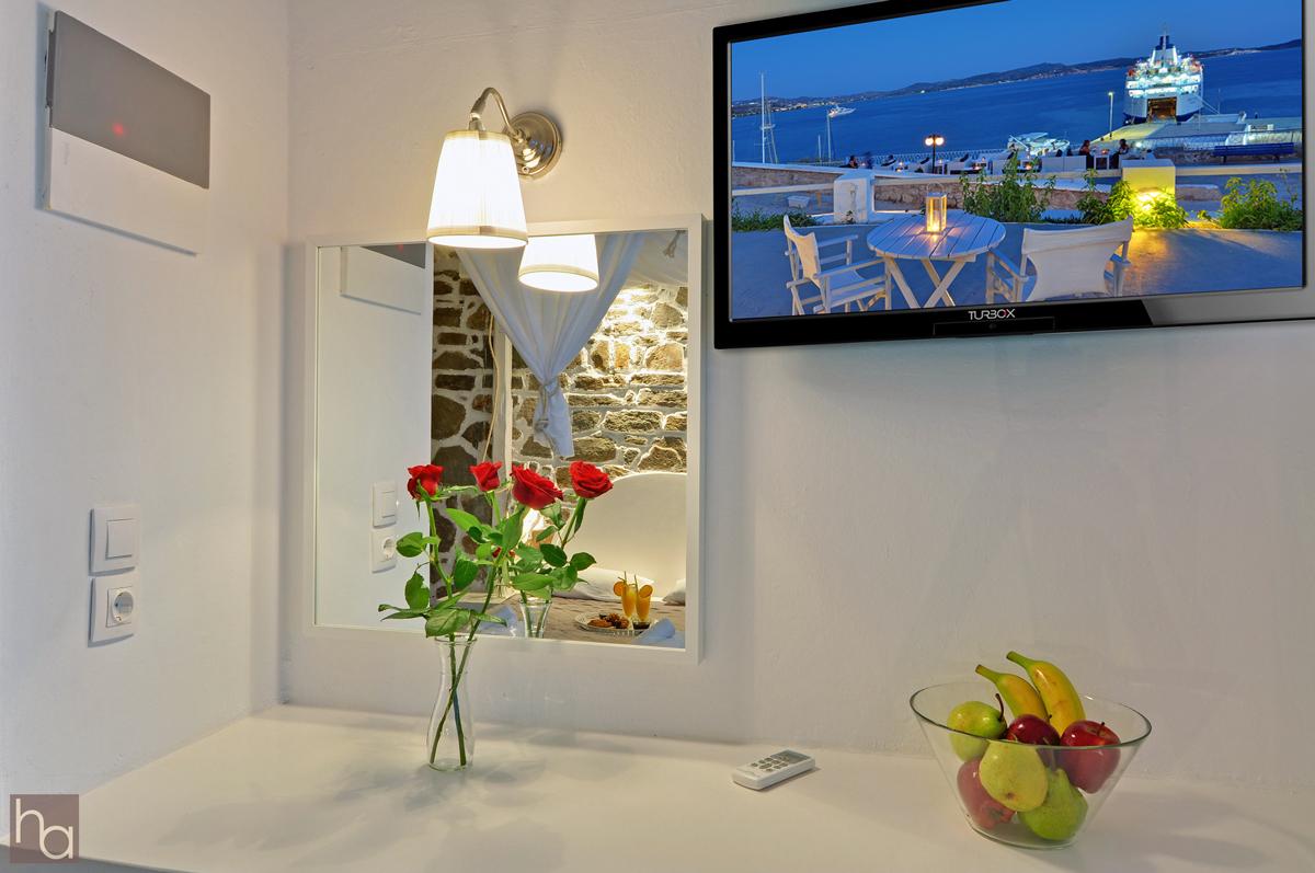 Hotel Adamas Bagian luar foto