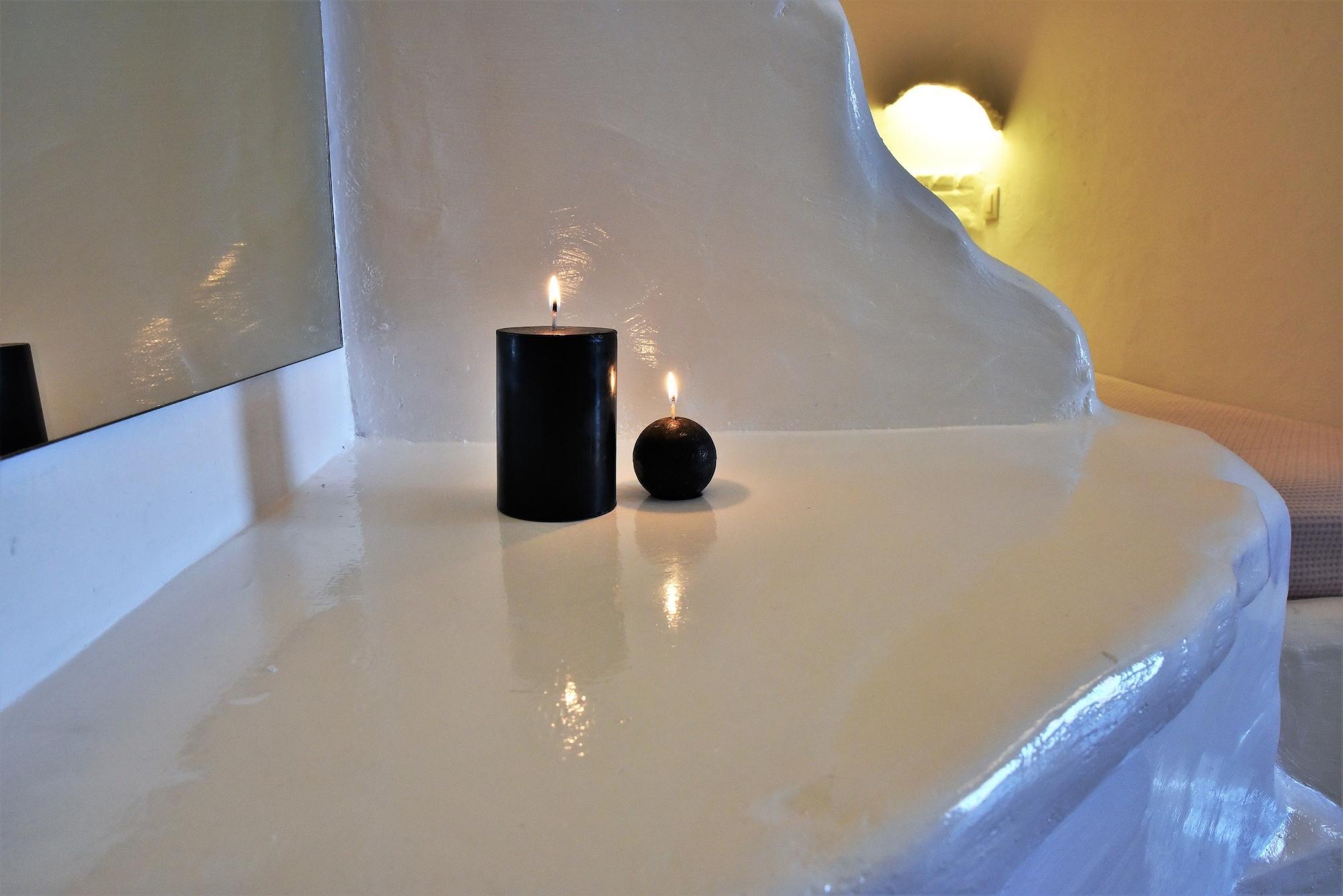 Hotel Adamas Bagian luar foto